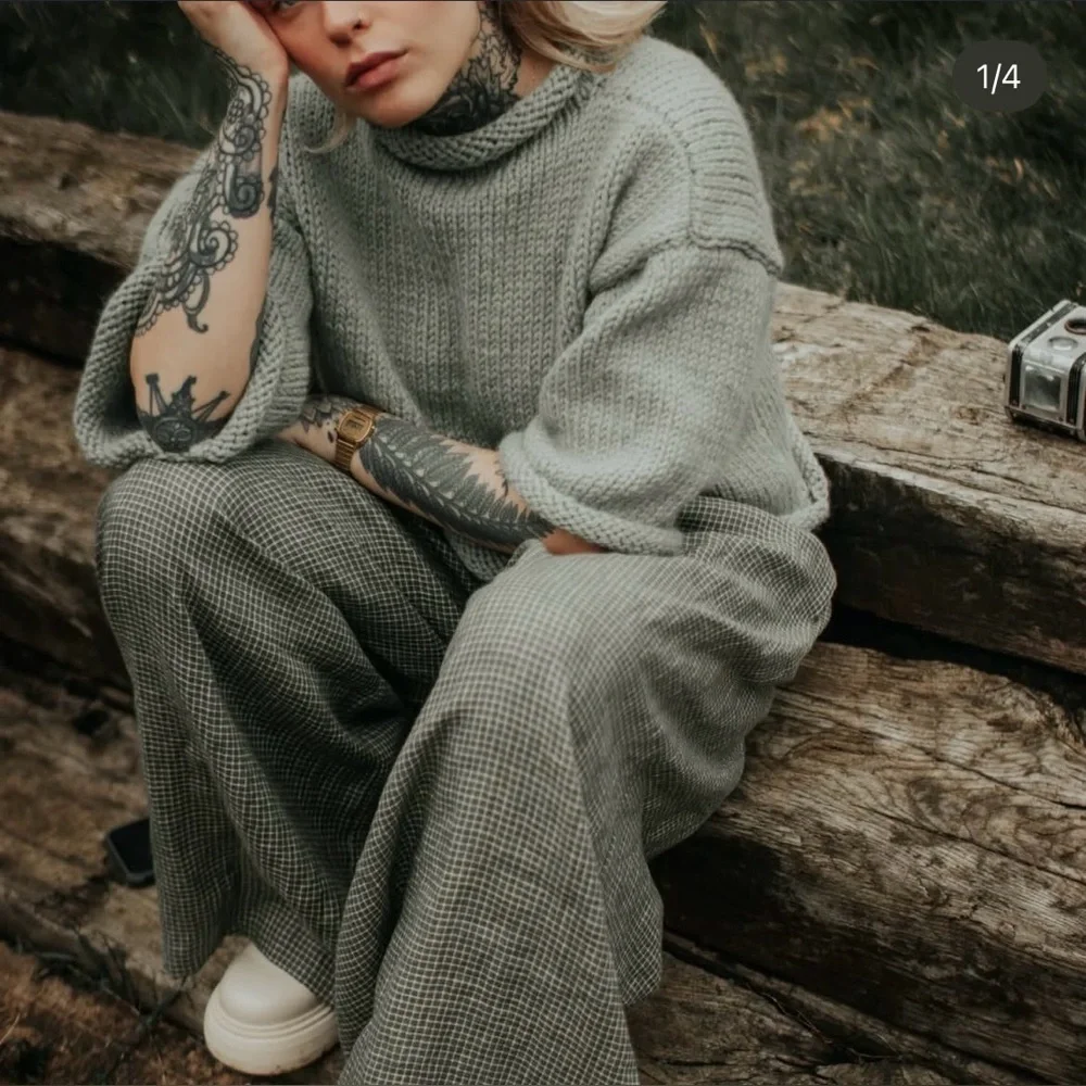 The Make Shed Metamorphosis Linen Trousers in Sage Green - Sustainable Brand - Picture 11 of 12